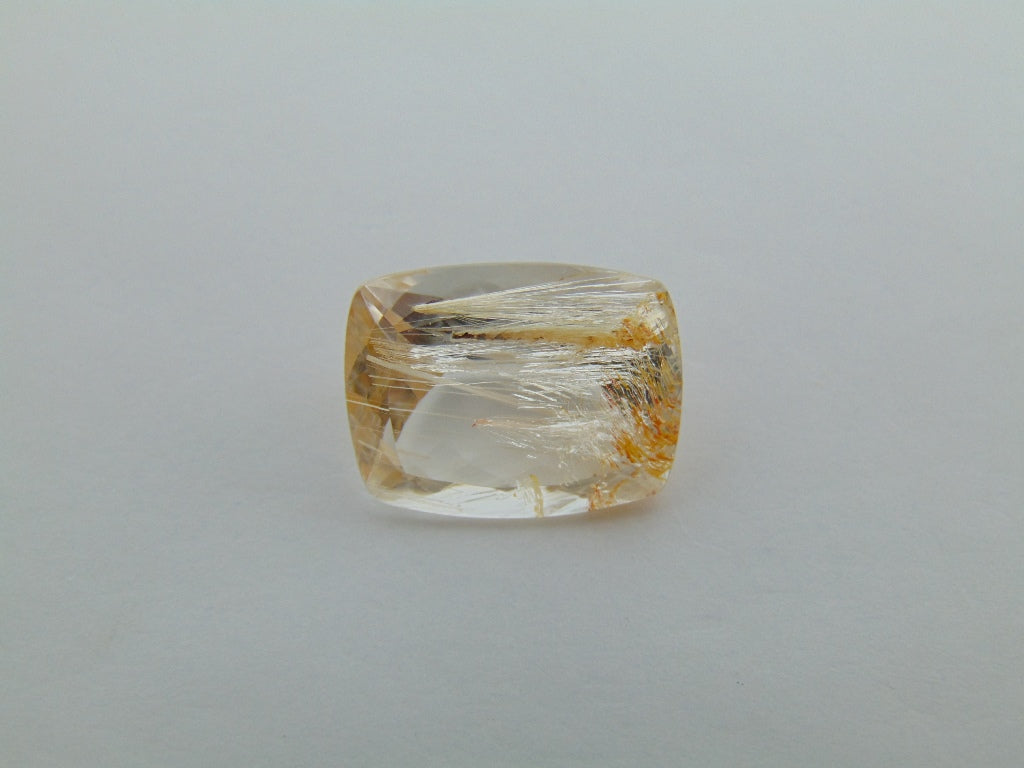 Topázio de 22,50ct com Rutilo