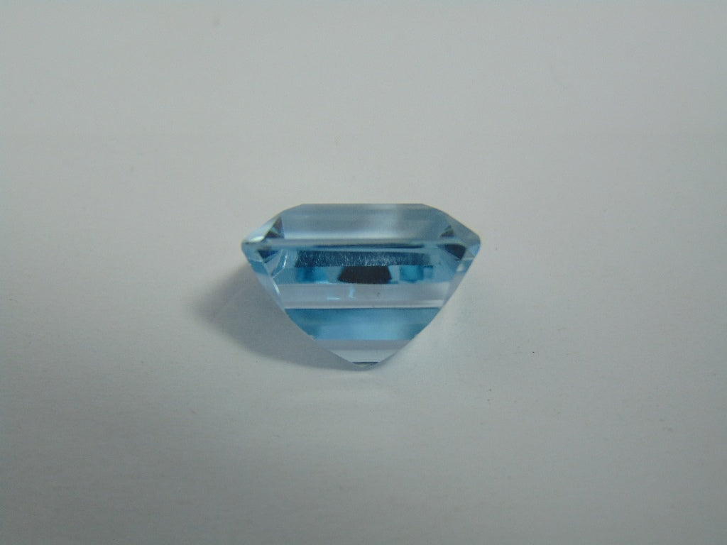24.70ct Topaz Sky 16x15mm
