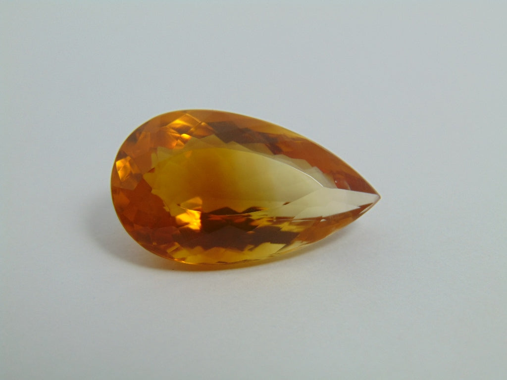 36.90ct Citrine Bicolor 30x8mm