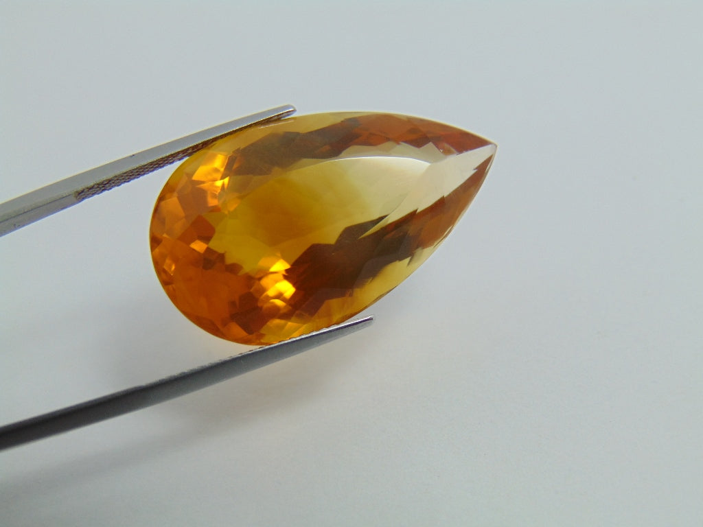 36.90ct Citrine Bicolor 30x8mm