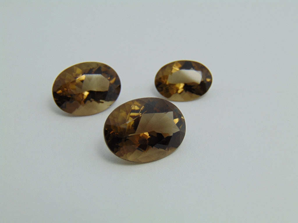 Quartzo de 23,60 cts (esfumaçado)