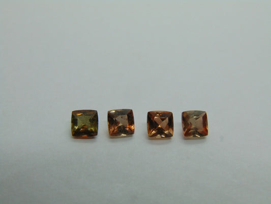 2,77 ct Andaluzita calibrada 5 mm