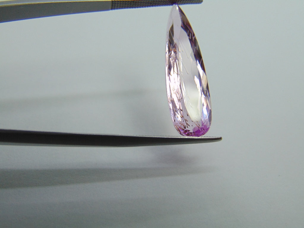 8.60ct Kunzite With Needles 26x8mm