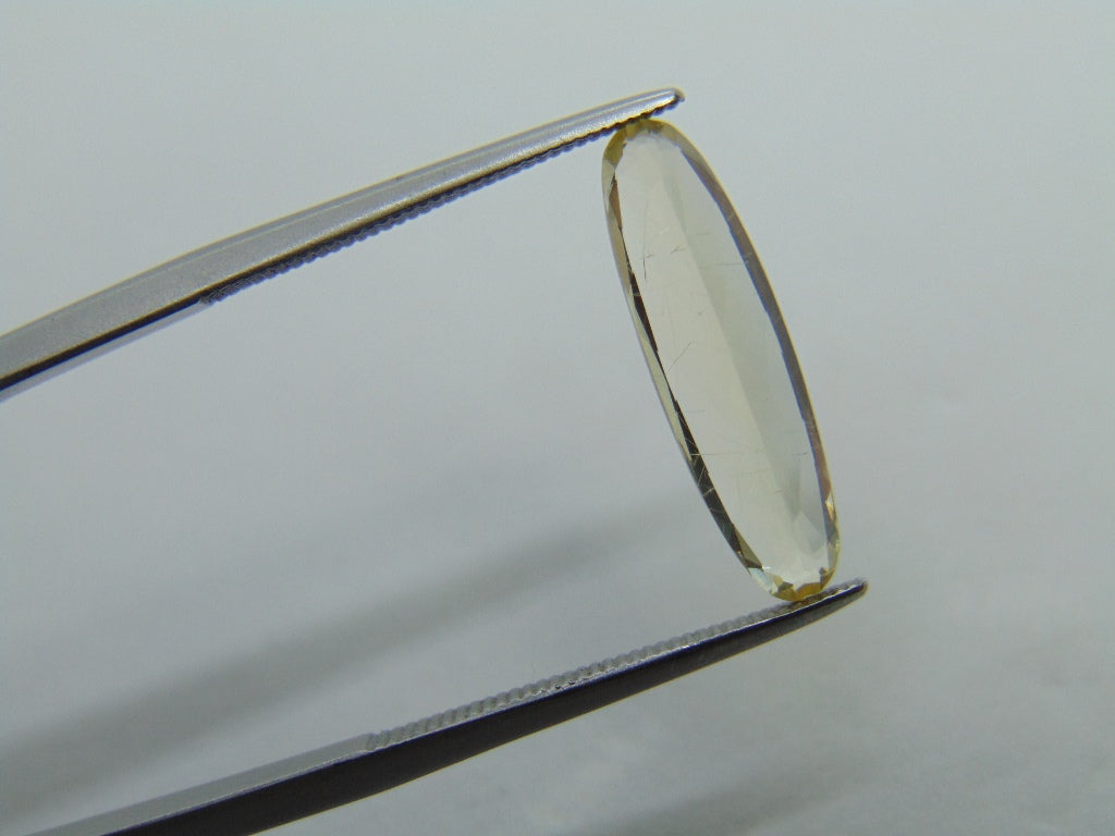 2.65ct Crisólita 18x5mm