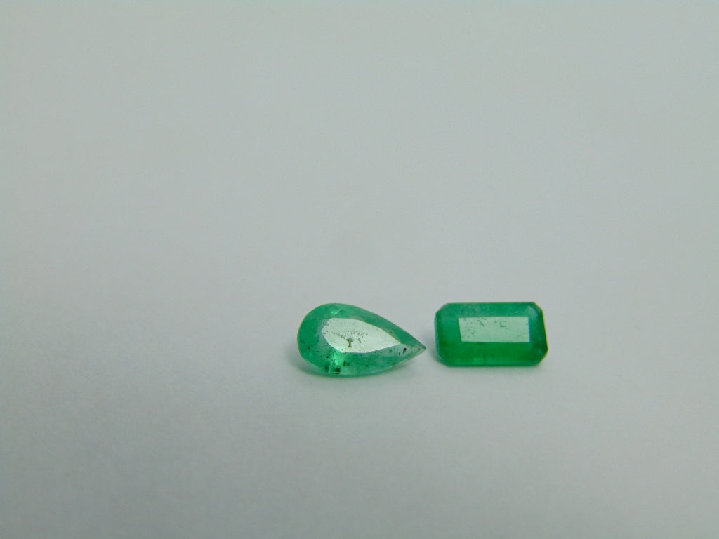 1,39ct Esmeralda 8x6mm 7x4mm