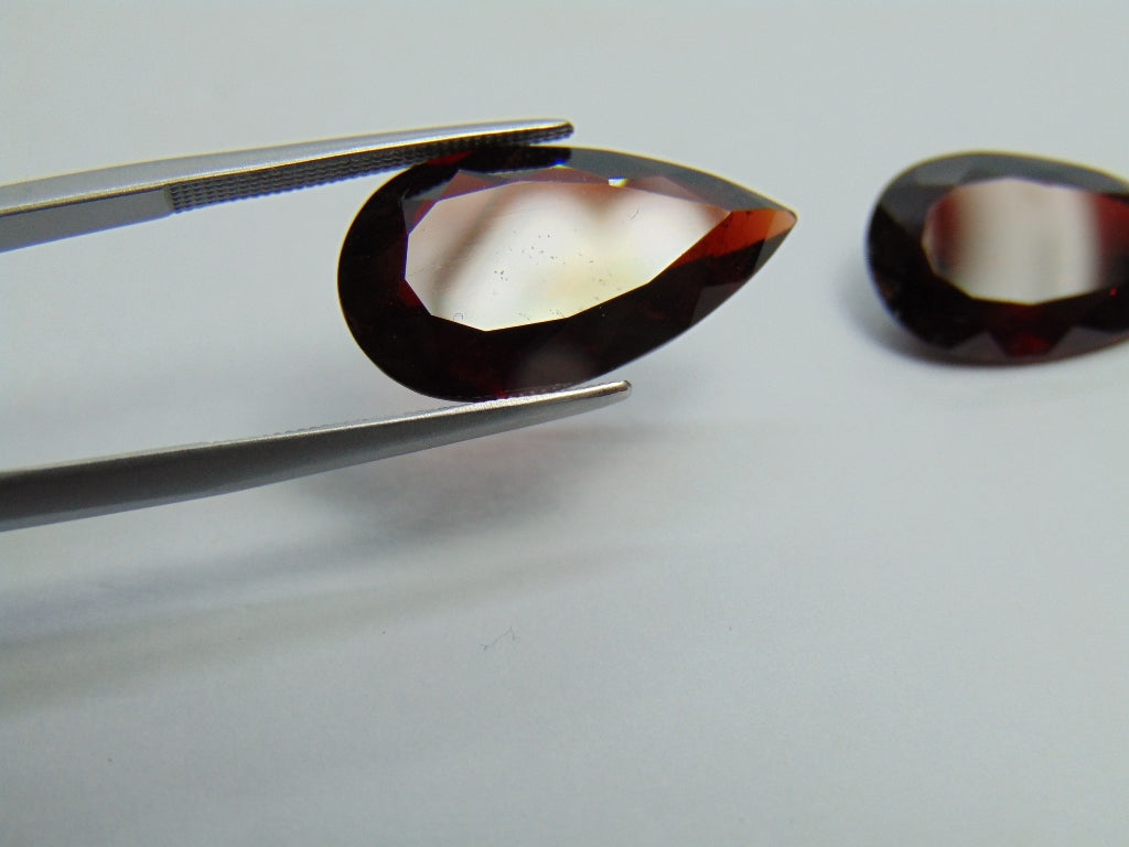 Par de granadas de 25,20 ct, 21x12mm