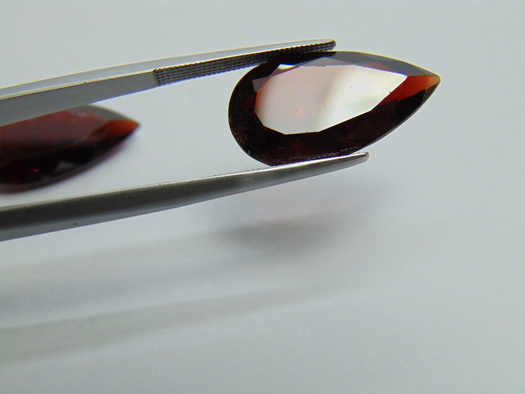 Par de granadas de 25,20 ct, 21x12mm