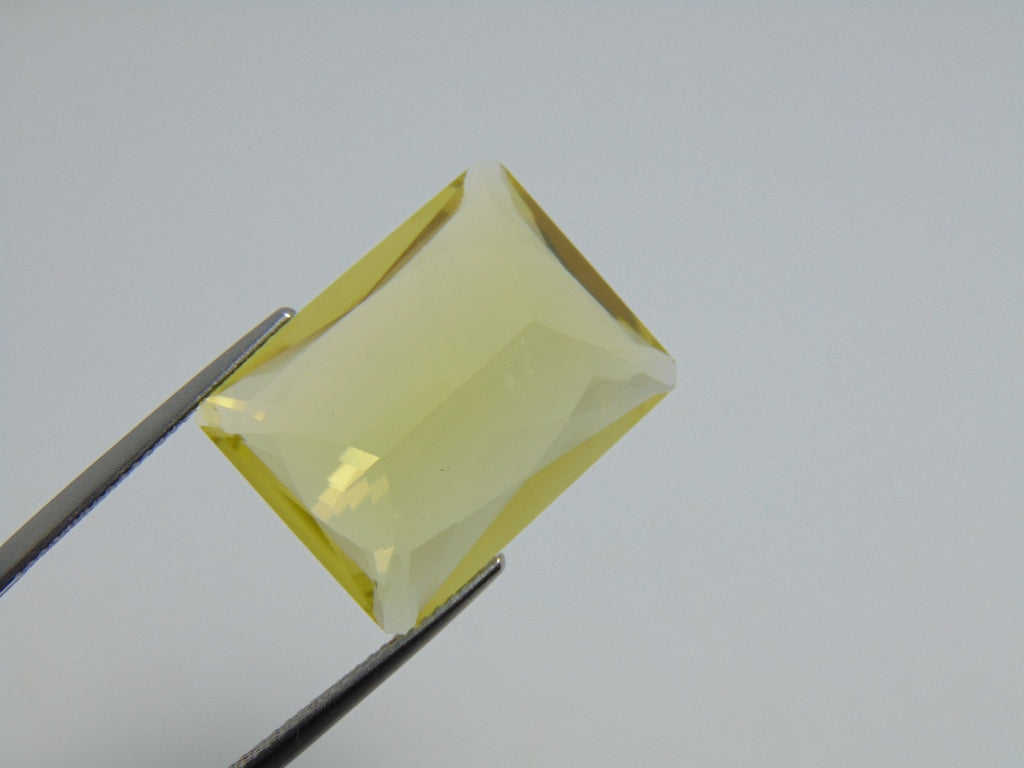 21.40ct Green Gold 21x16mm