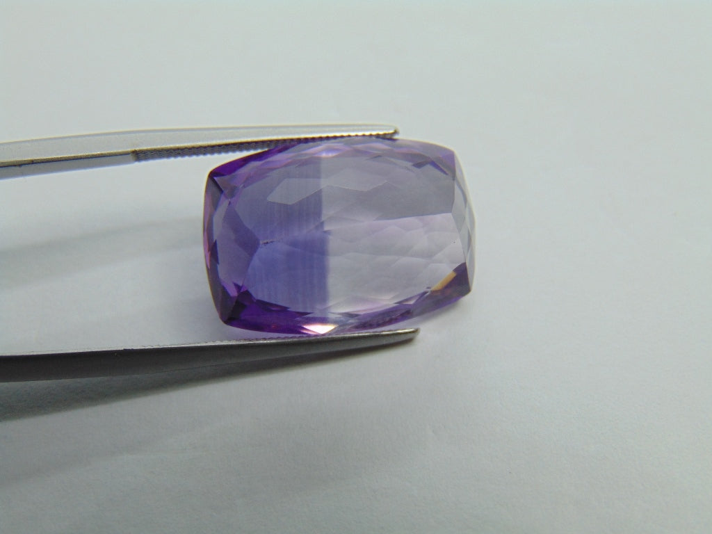 16.65cts Amethyst (Bicolor)