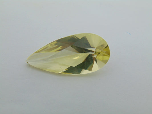 Quartzo de 40,50 cts (ouro verde)