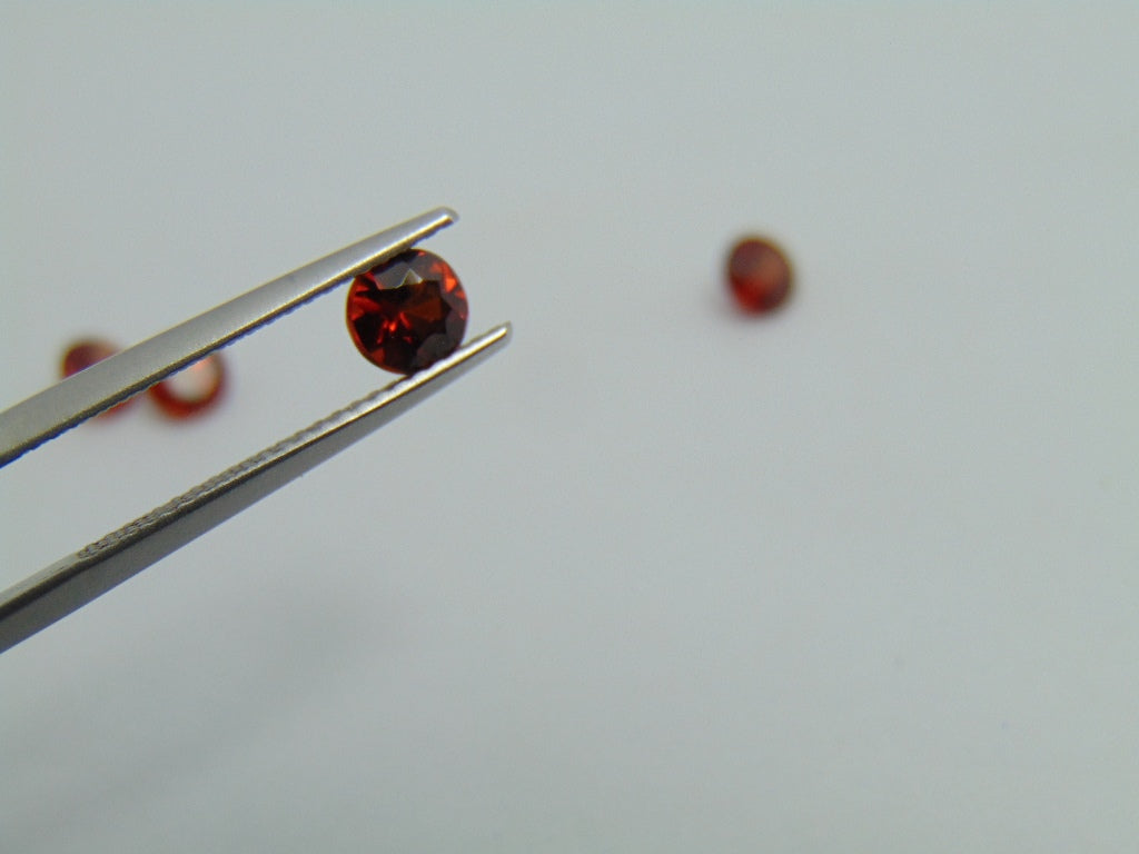 2.70ct Granada Espessartita Calibrada 5mm