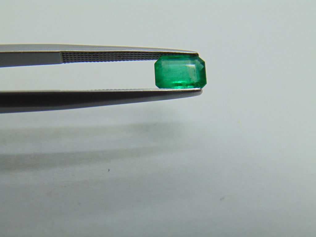 0.81ct Emerald 7x5mm