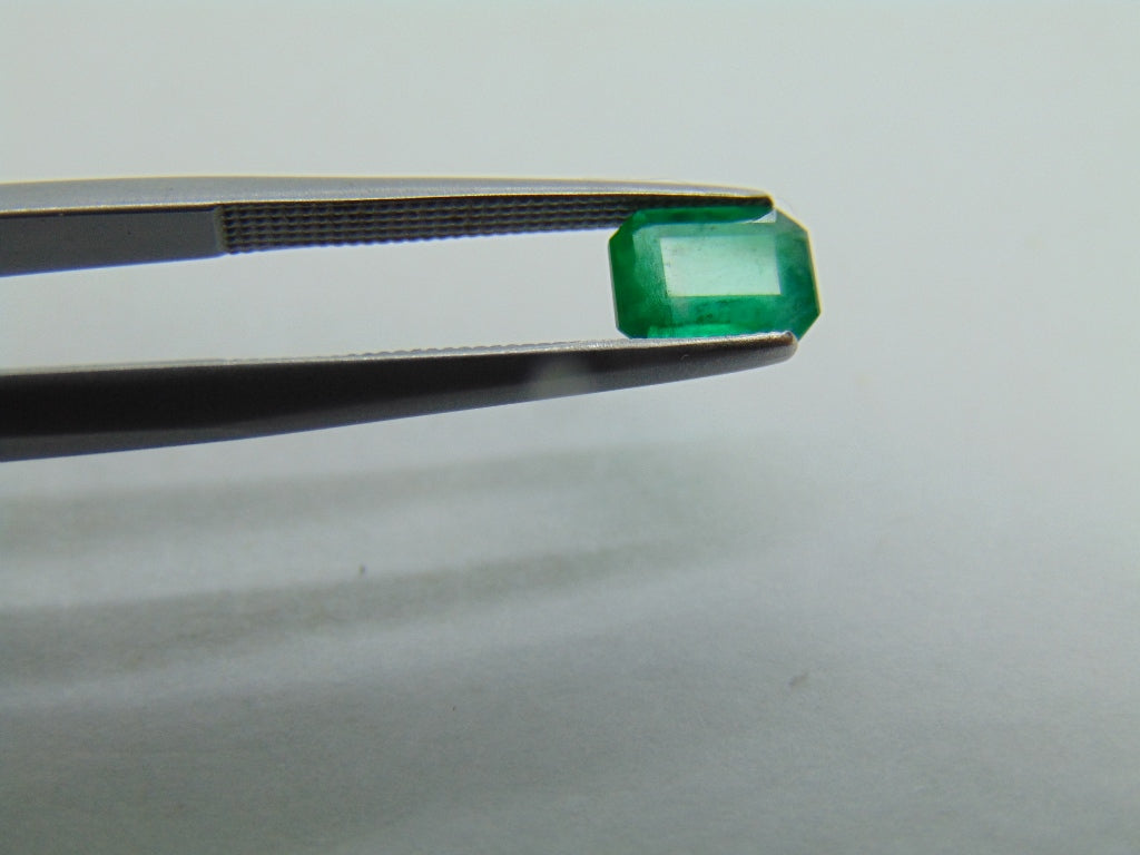 0.81ct Emerald 7x5mm