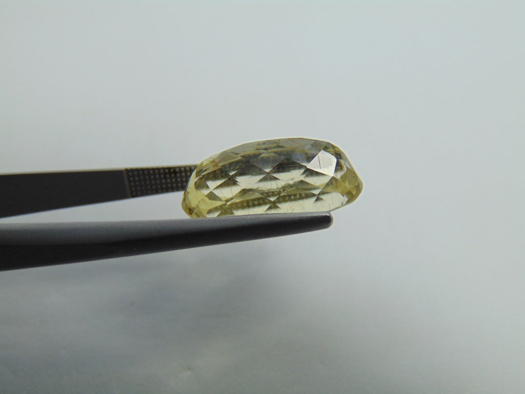 7.55ct Chrysolite 16x9mm
