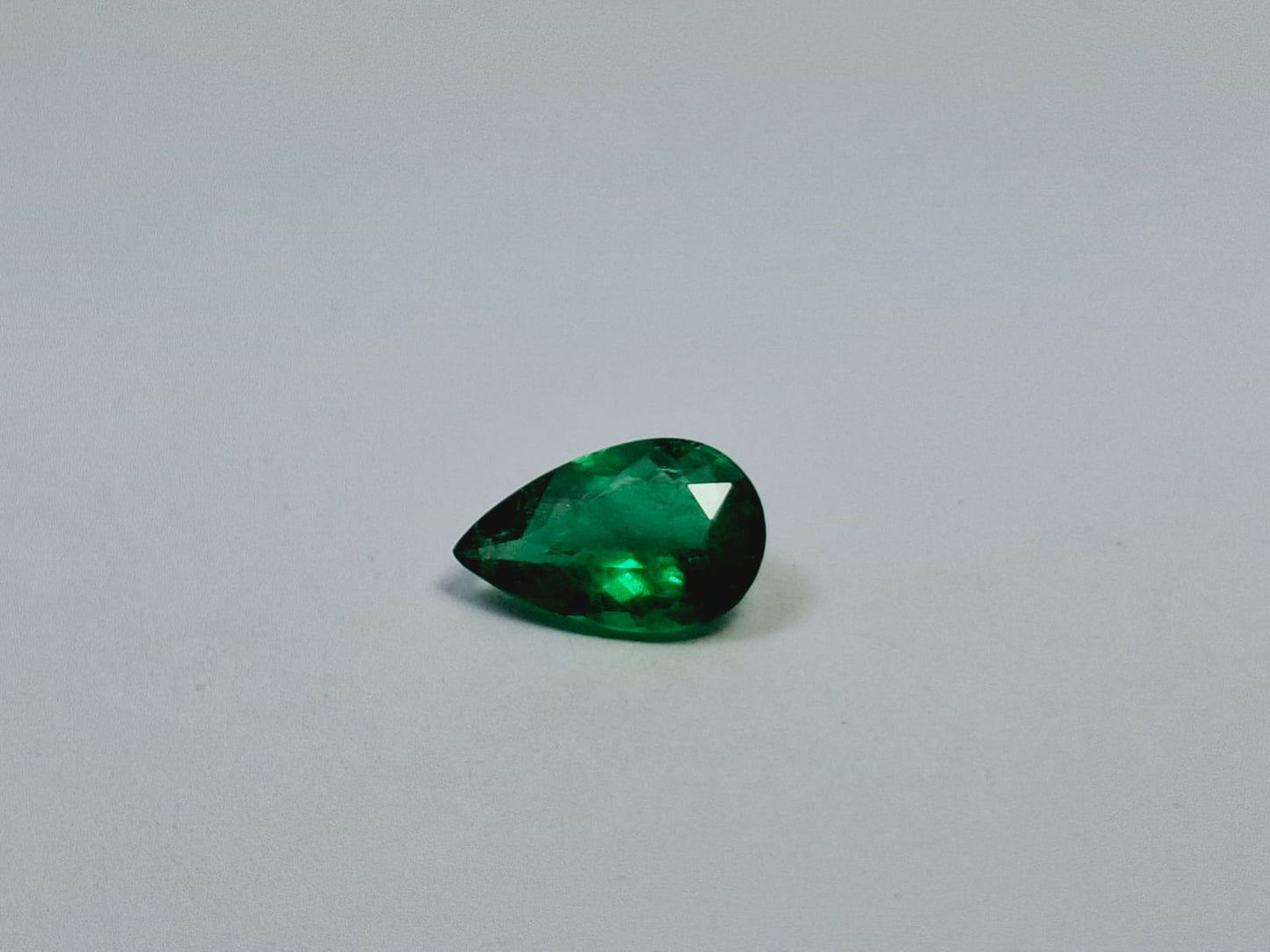 0.95ct Emerald 9x6mm - Final Price