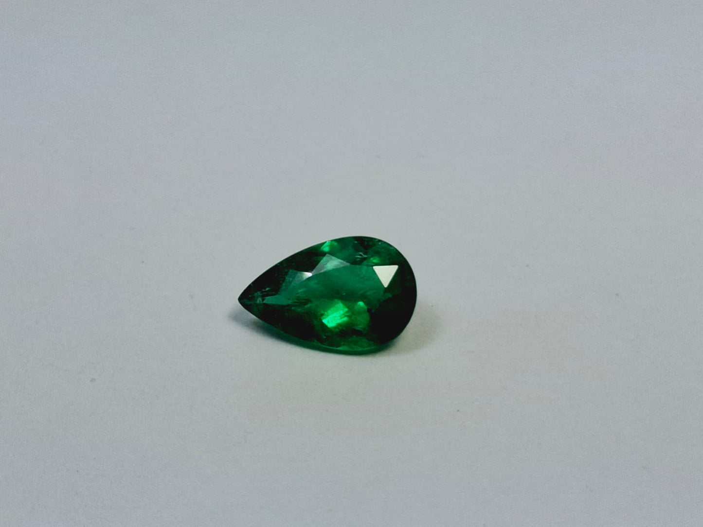 0.95ct Emerald 9x6mm - Final Price