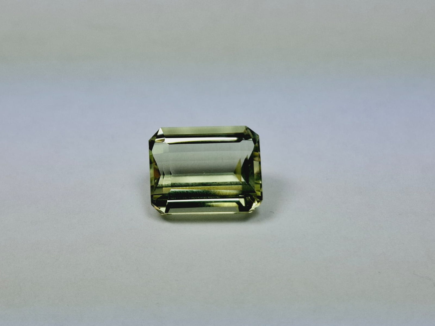 5.15ct Beryl Green 12x9mm