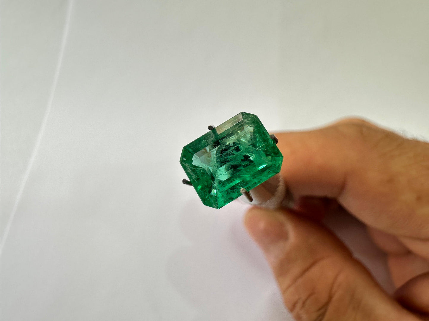 2.35ct Emerald 10x8mm - Final Price