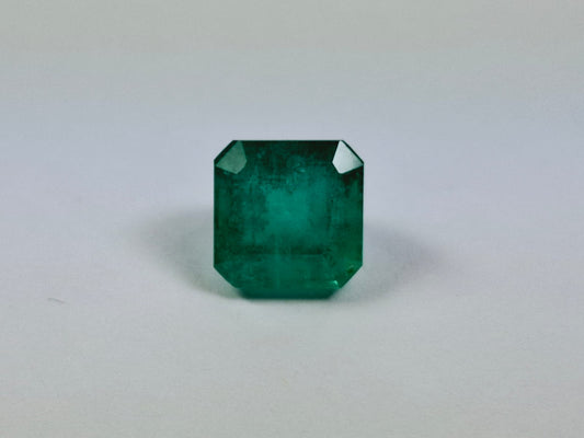 2.75ct Esmeralda 8mm