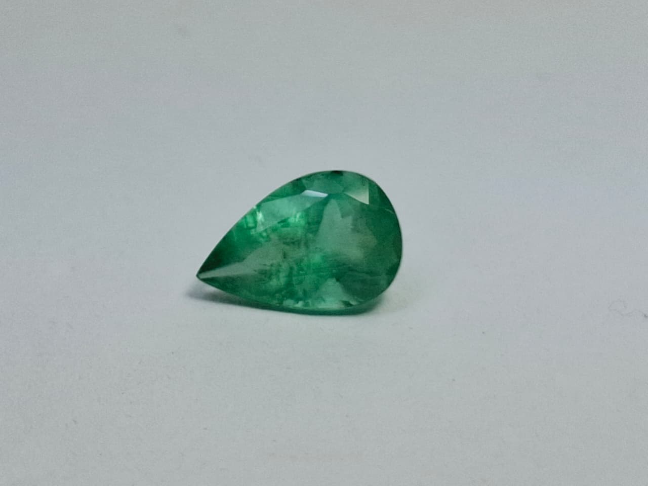 2.85ct Esmeralda 12x8mm