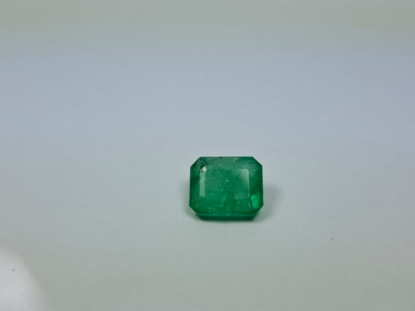 3.80ct Esmeralda 11x9mm