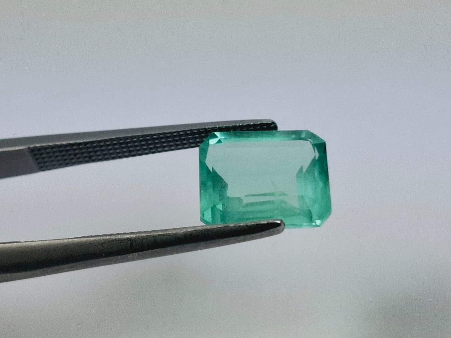 2.84ct Esmeralda 9x8mm