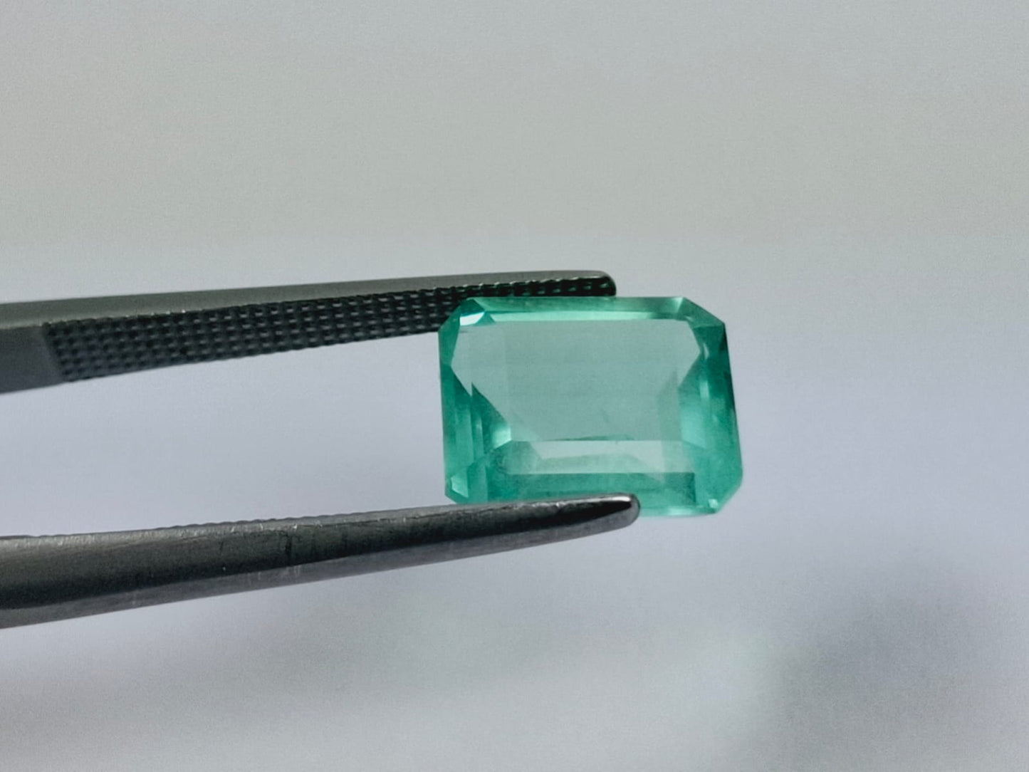 2.84ct Esmeralda 9x8mm
