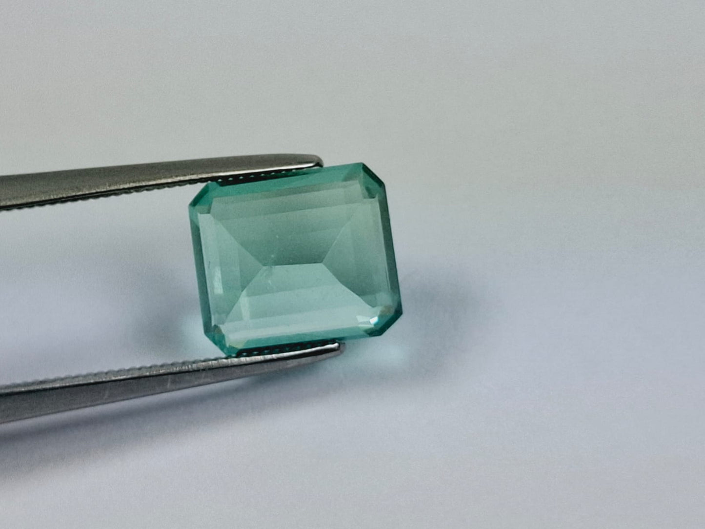 2.84ct Esmeralda 9x8mm
