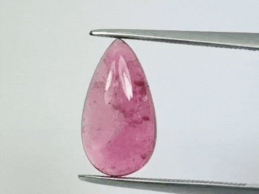 4.15ct Turmalina Cabochão 15x8mm