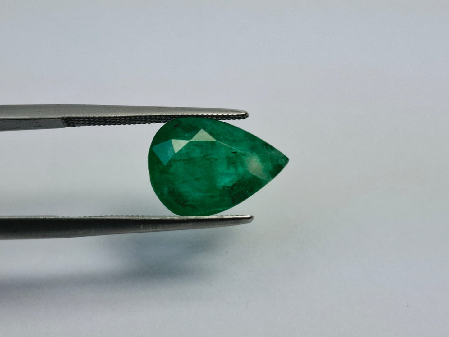 4.30ct Emerald 14x10mm