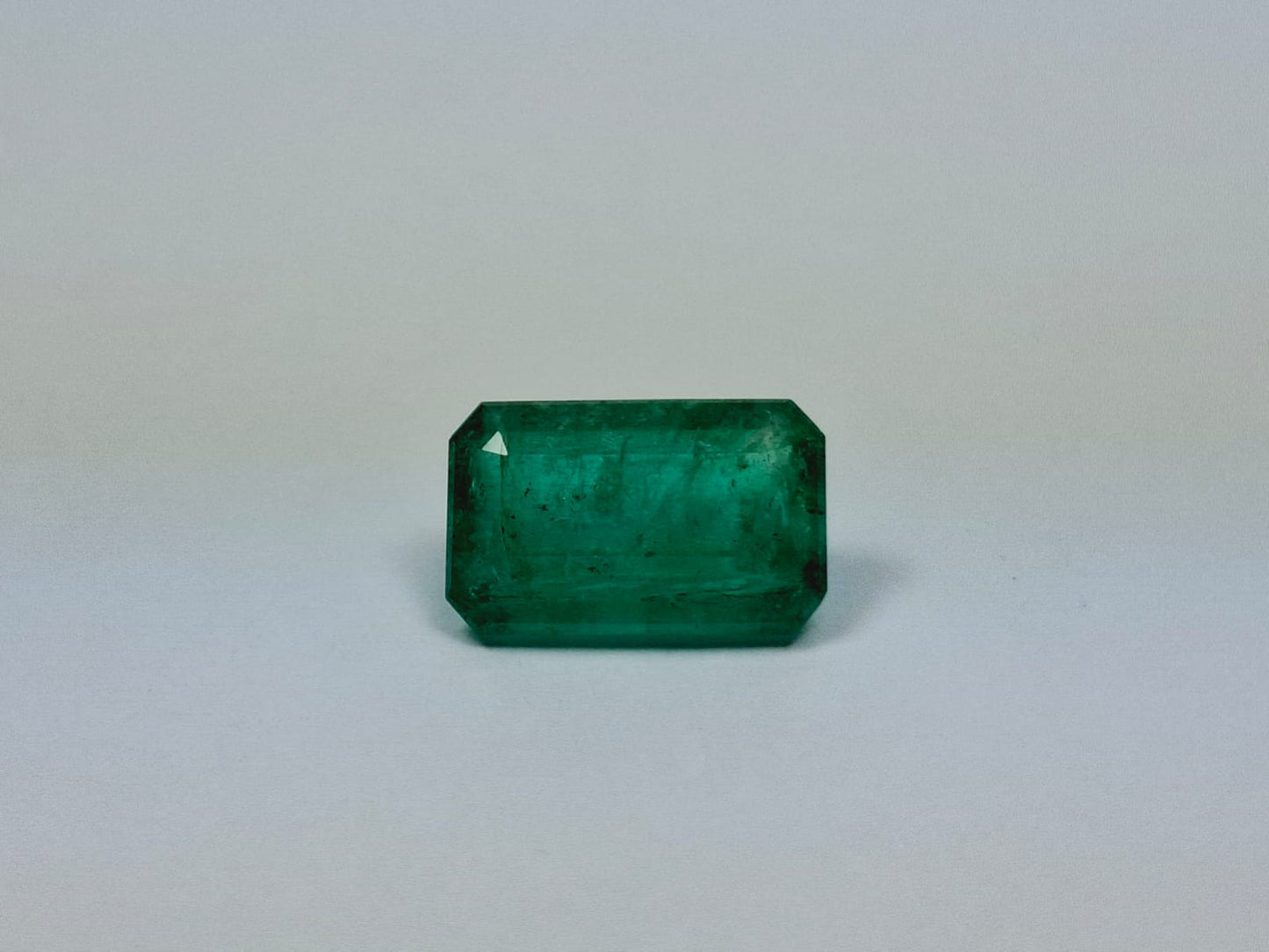 4.30ct Esmeralda 12x8mm