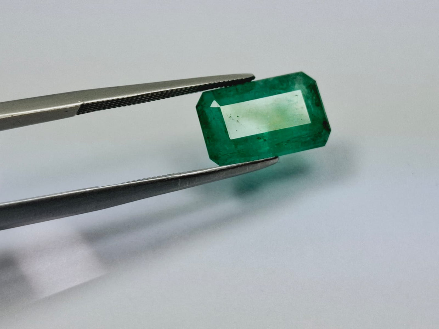 4.30ct Esmeralda 12x8mm