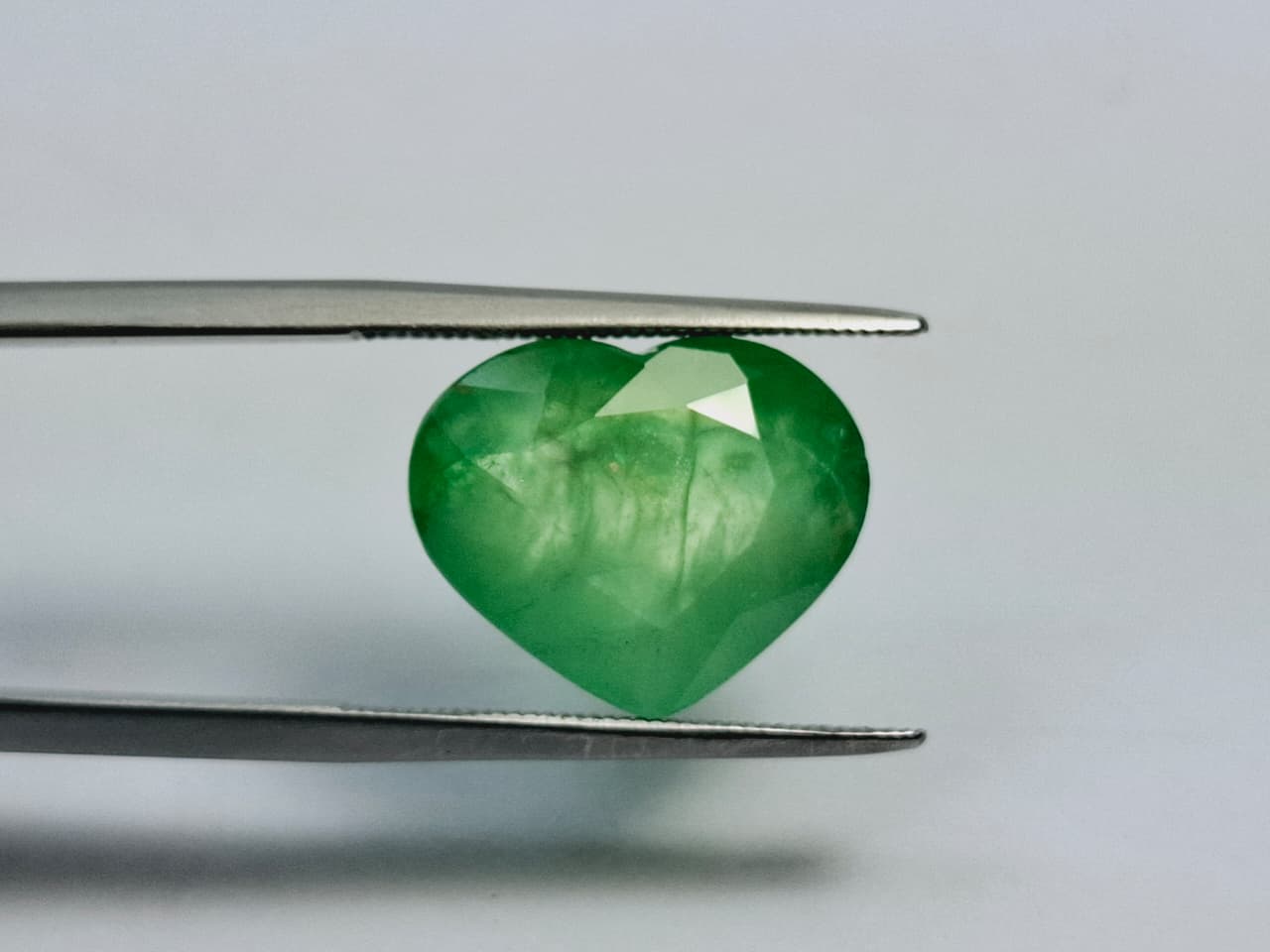 8.05ct Esmeralda 15x12mm