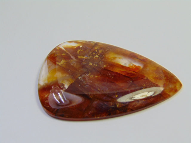 101.25ct Quartz With Inclusion 60x40mm