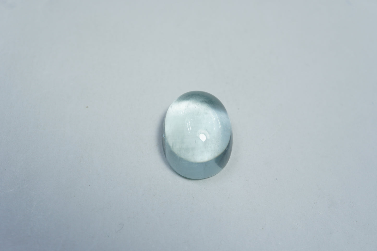 11ct Aquamarine cabochon 15x12mm