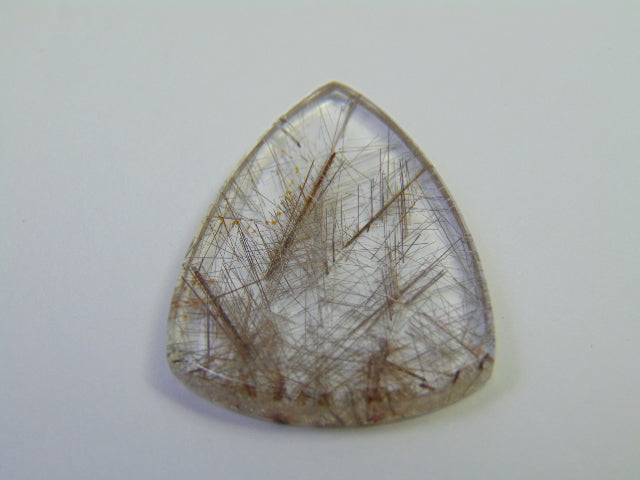 32.40ct Quartz With Inclusion 31x25mm