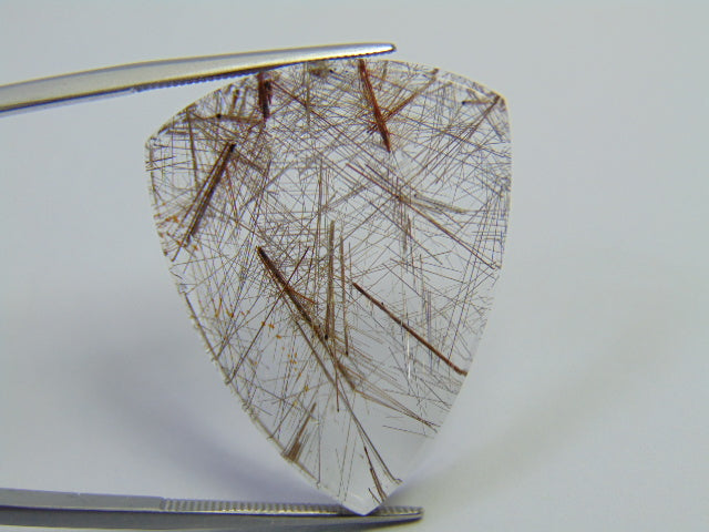 32.40ct Quartz With Inclusion 31x25mm