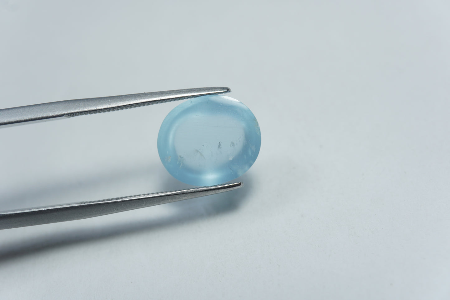 5.35ct Água-marinha cabochão 12x10mm