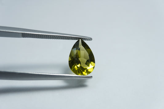1.85ct Peridoto 10x7mm