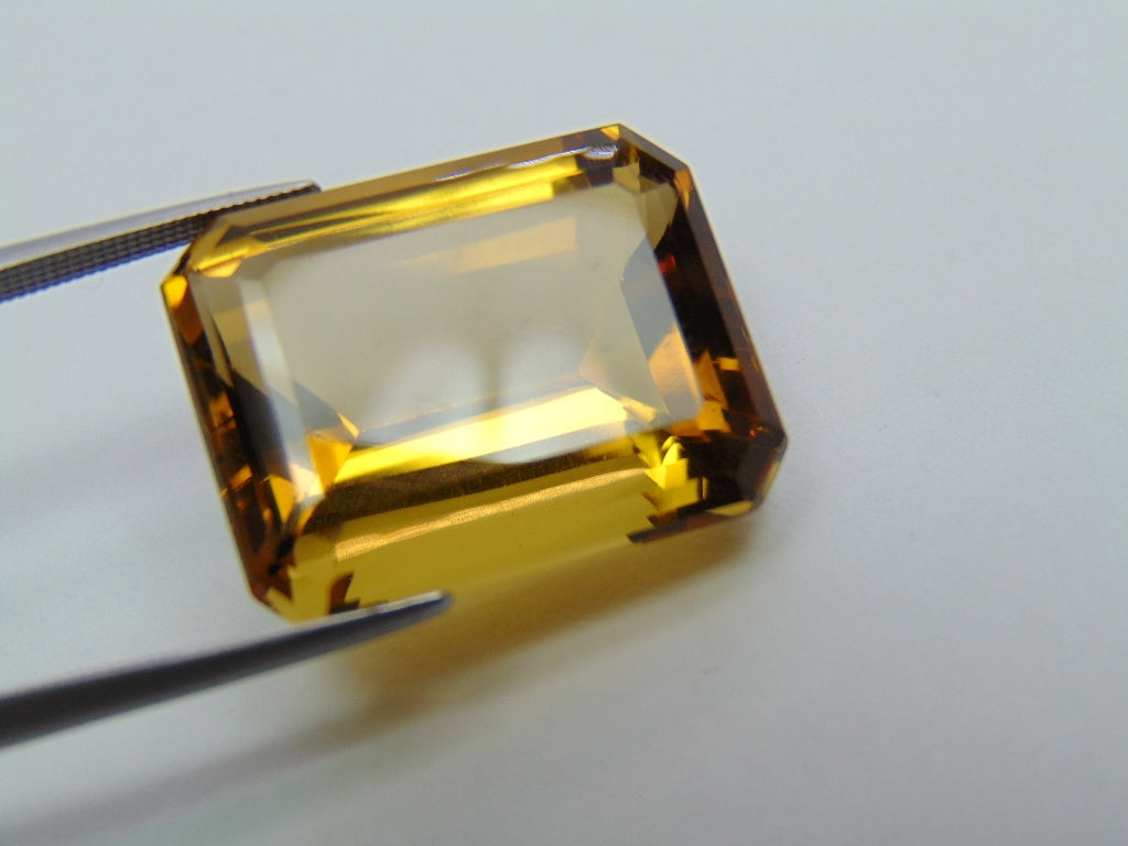 32.40ct Citrine 22x17mm