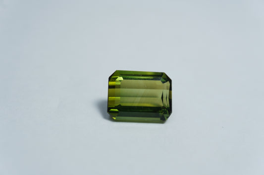 3.80ct Turmalina 10x8mm