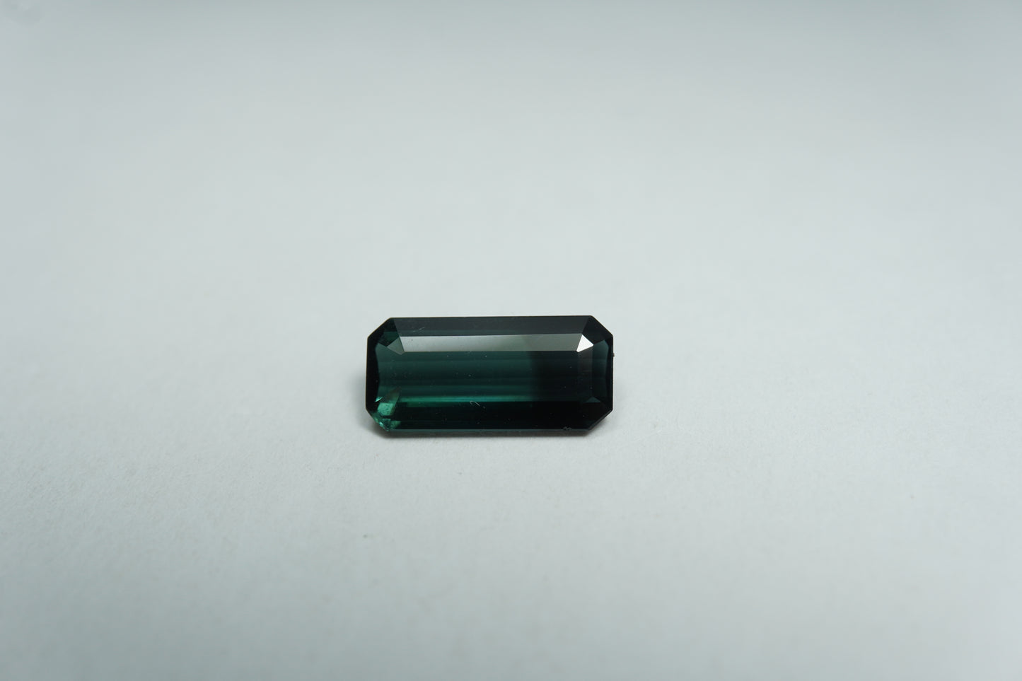 1.40ct Turmalina bicolor 10x5mm