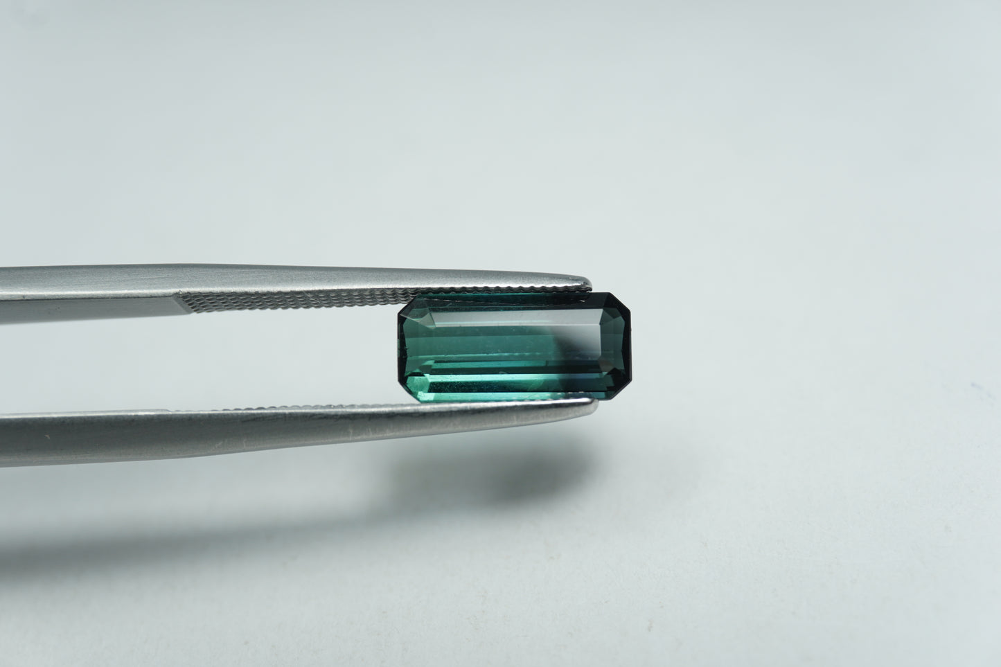 1.40ct Turmalina bicolor 10x5mm