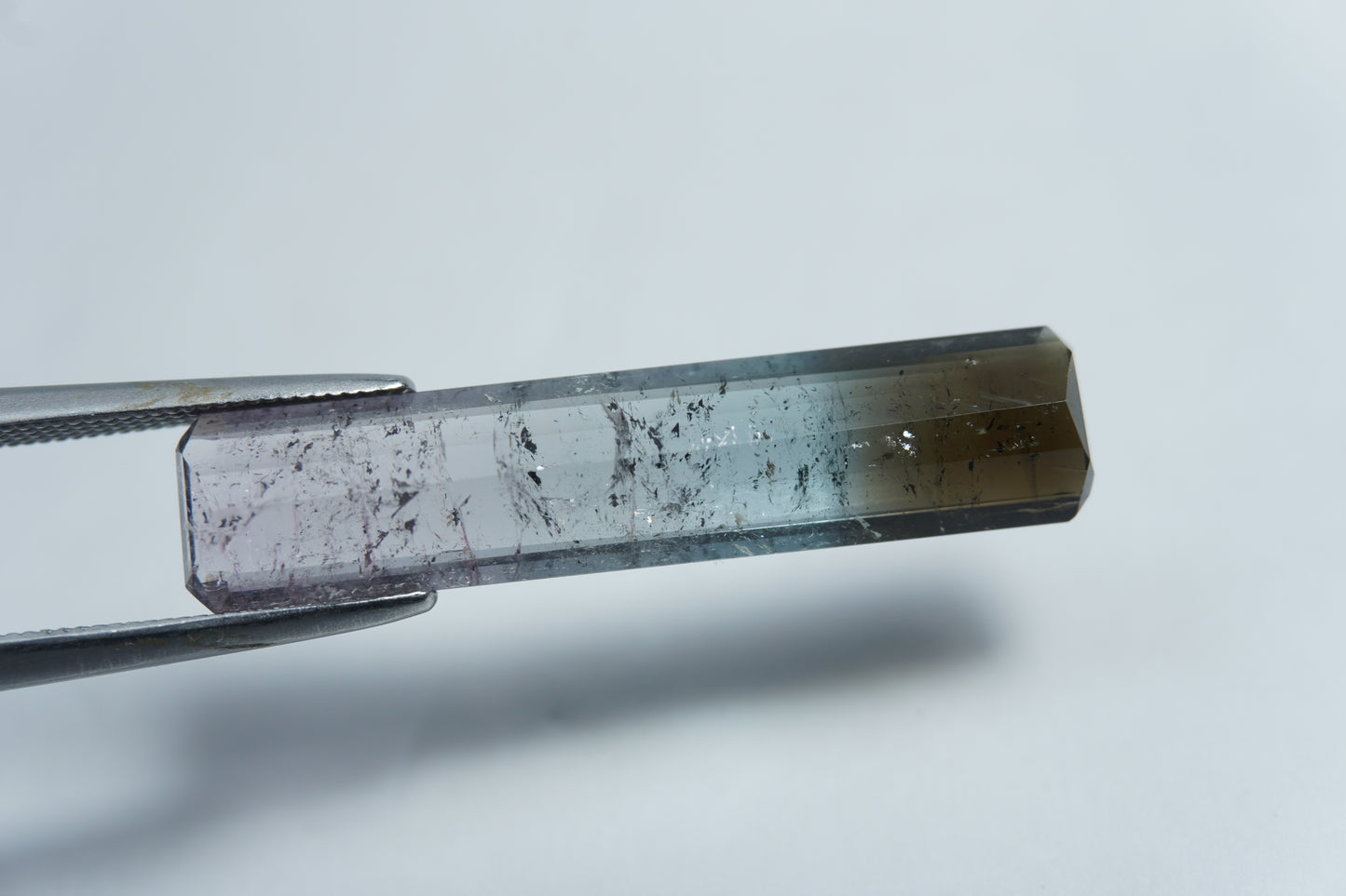 6.20ct Turmalina bicolor 29x6mm