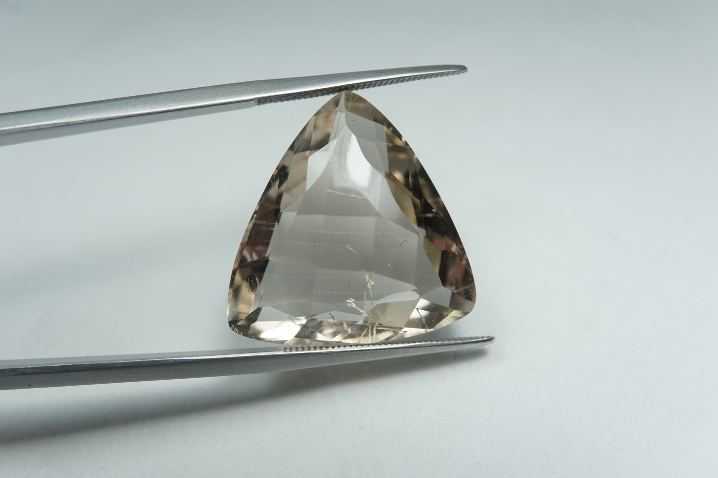 23ct Quartzo com inclusão 21mm