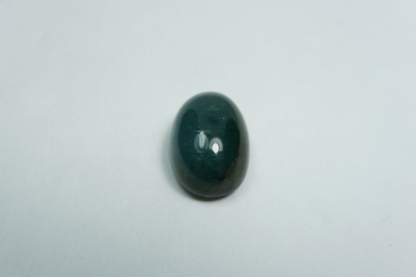 19.95ct Turmalina cabochão 18x13mm