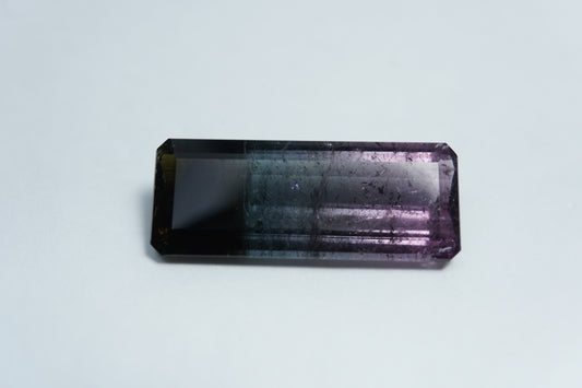 16.80ct Tourmaline bicolor 27x20mm