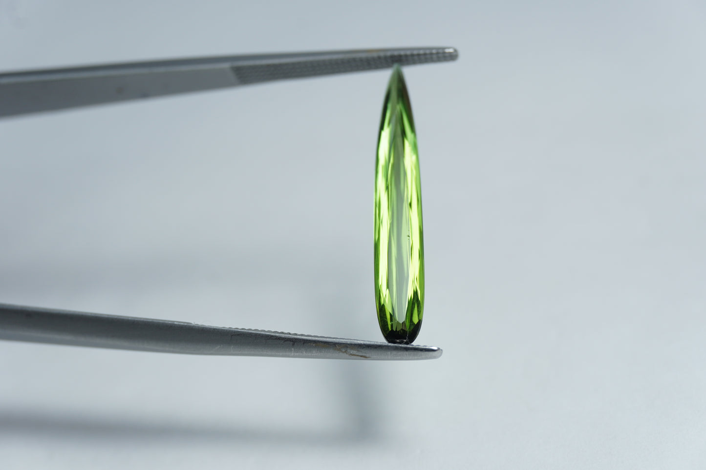 1.65ct Turmalina 24x4mm