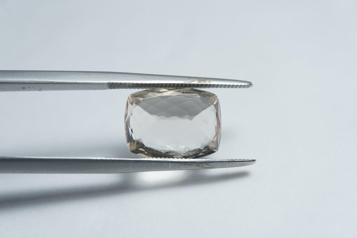 4.90ct Morganite 12x9mm
