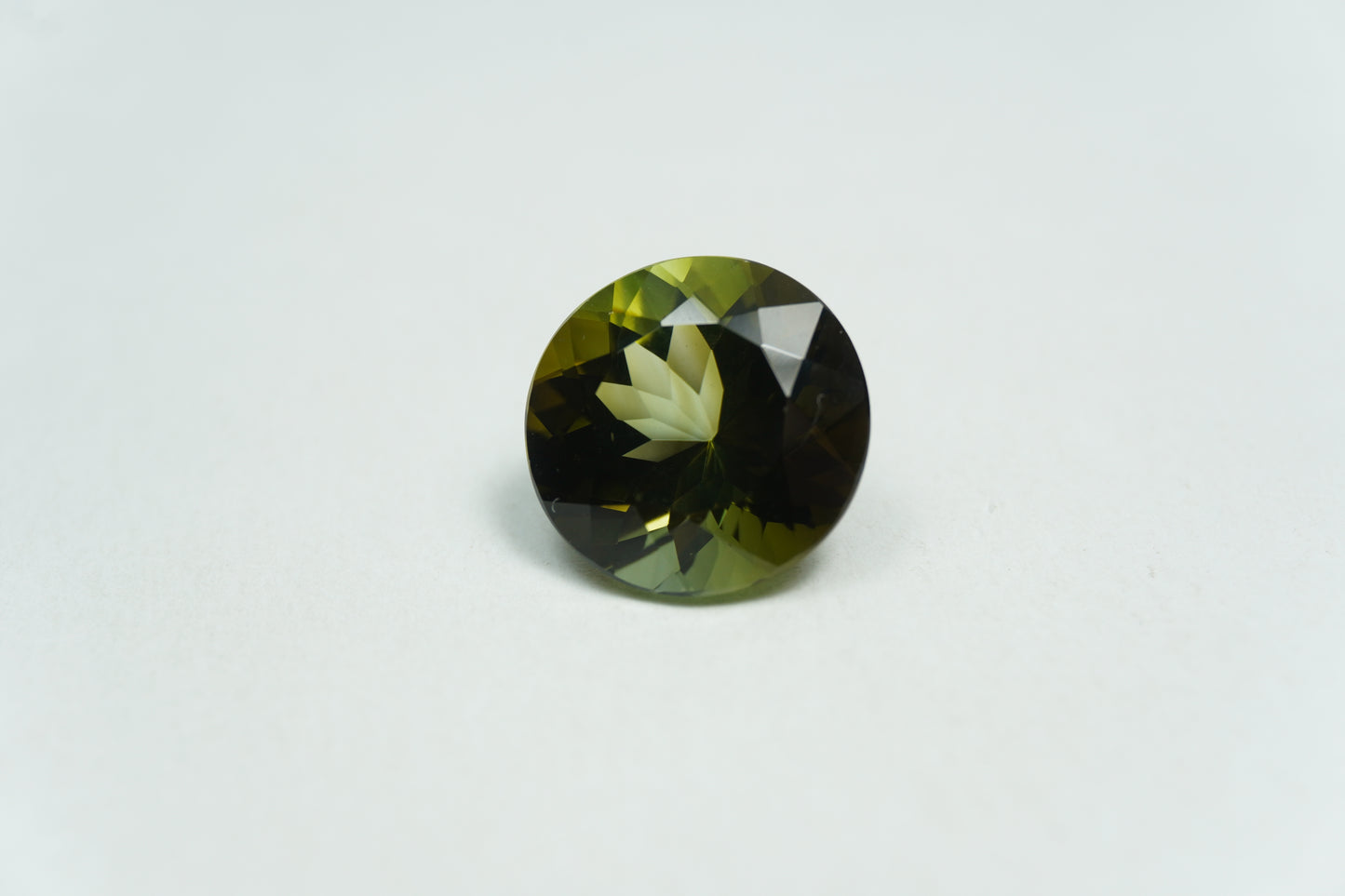 6.40ct Turmalina 12mm